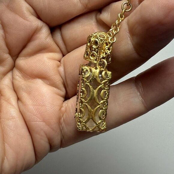 Vintage 1920’s Petit Point Filigree Glass Blown Flask Brooch Perfume Bottle - Picture 4 of 8